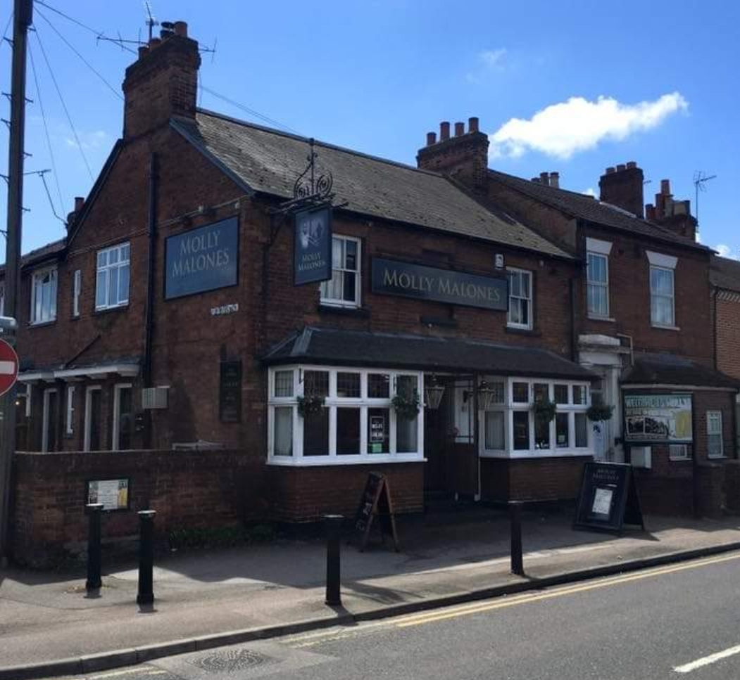 🎶 THE DIRTY HALF HUNDRED ARE BACK AT HITCHIN’S FAVOURITE: MOLLY MALONES  - Event Image 4 November 22, 2024 09:00 PM