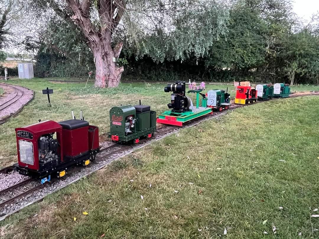 👻🛤 Fancott Miniature Halloween Train (Donations) 2024 - Toddington - Event Image 3 October 26, 2024 06:00 PM