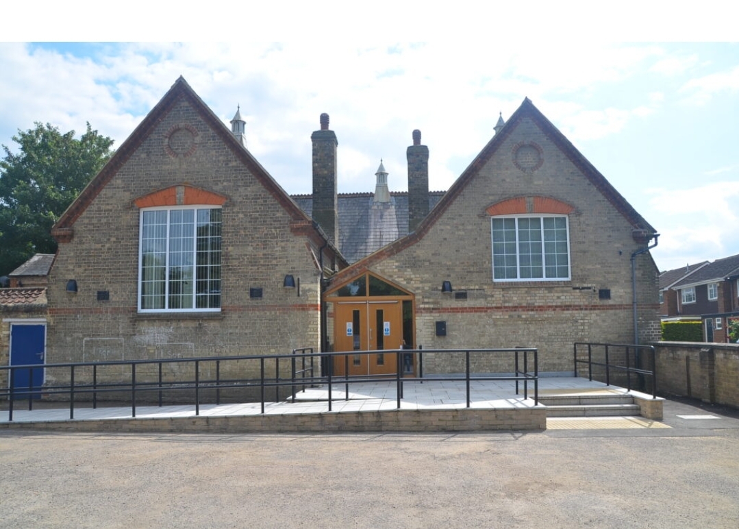 🎁 Stotfold Creative Fair - Event Image 2 December 01, 2024 11:00 AM