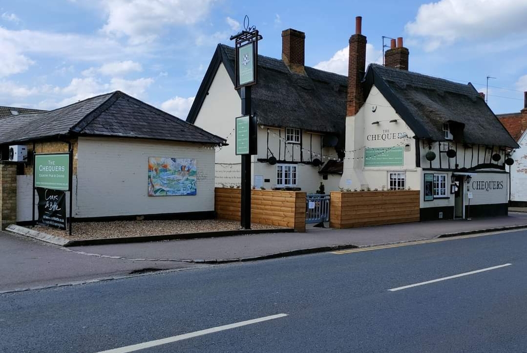 🎱 Charity Bingo at The Chequers in Westoning - Event Image 2 November 26, 2024 07:00 PM