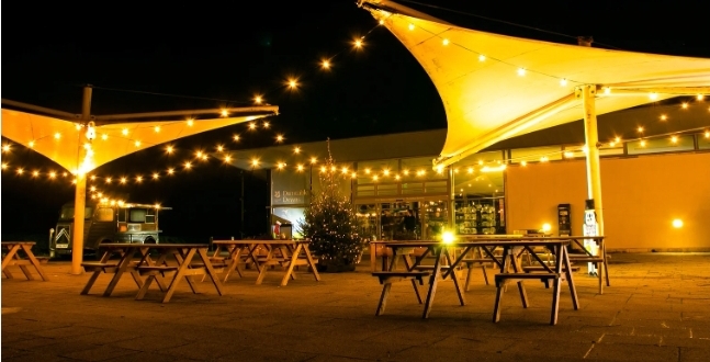 🧑🎄 Dunstable Downs Festive Lunch 2024 at Whipsnade Road, Dunstable, Bedfordshire, LU6 2GY | Adults, Advance Booking, Annual, Food/Drink, Kids, Scenic, Seasonal, Social, Christmas | Suitable for: Accessible, Children, Family, Parking Onsite, Toilets, Wheelchair Friendly, Dog Friendly 🧑🎄 Dunstable Downs Festive Lunch 2024 - Event Image 5 December 18, 2024