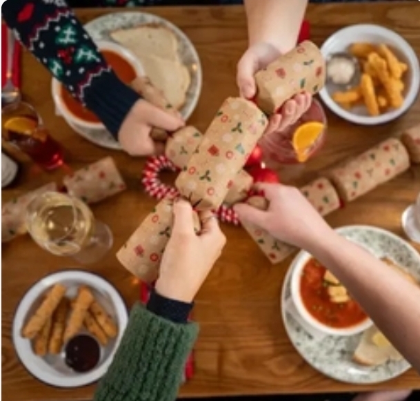 🧑‍🎄 Christmas Day Menu 2024 at The Bumble Bee, Flitwick - Event Image 6 December 25, 2024 