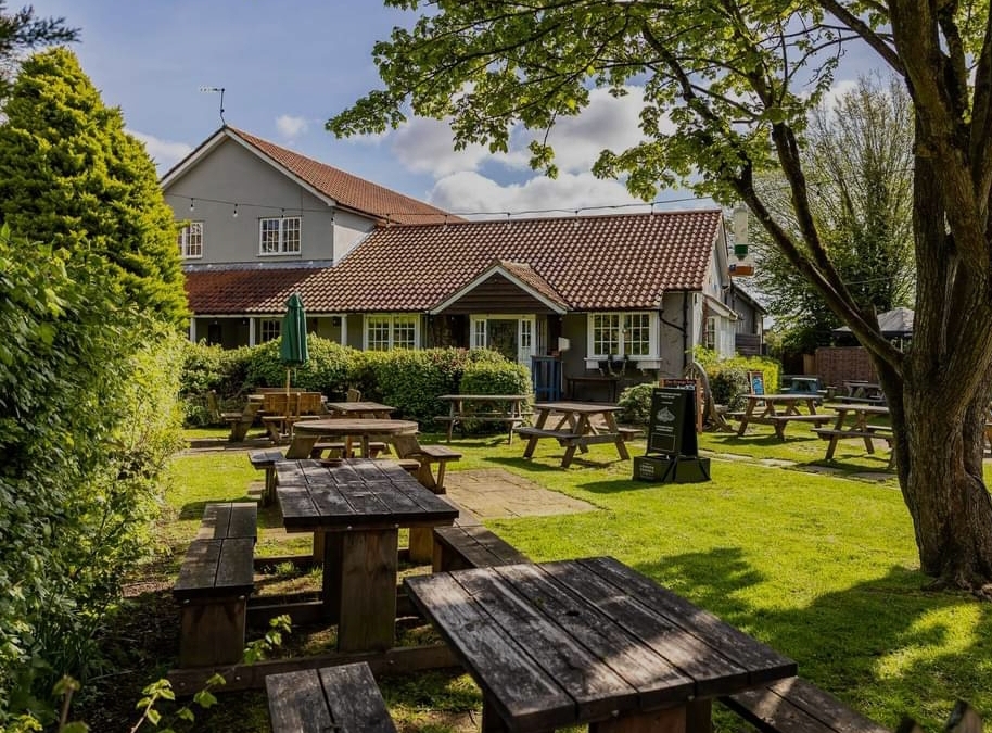 ☕️ Xmas Afternoon Tea at The Orange Tree in Hitchin - Event Image 3 December 21, 2024 12:00 PM