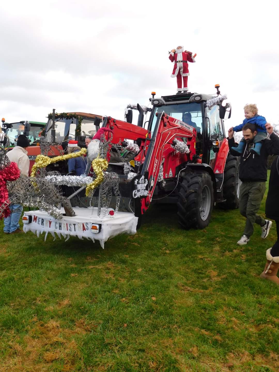 🚜🧑‍🎄 Eversholt Christmas Tractor Run 2024 - Event Image 3 December 22, 2024 12:30 PM
