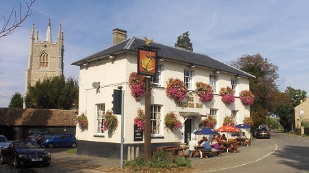 🍾 New Year's Party 2024 - live music with Leannán at the Anchor, Great Barford at Anchor Inn, High St, Great Barford, Bedford, MK44 3LF | Adults, Advance Booking, Annual, Entertainment, Food/Drink, Fun, Indoor, Music, Nightlife, Scenic, Seasonal, Ticket Event | Suitable for: Adults Only, Toilets 🍾 New Year's Party 2024 - live music with Leannán at the Anchor, Great Barford - Event Image 3 December 31, 2024 08:00 PM