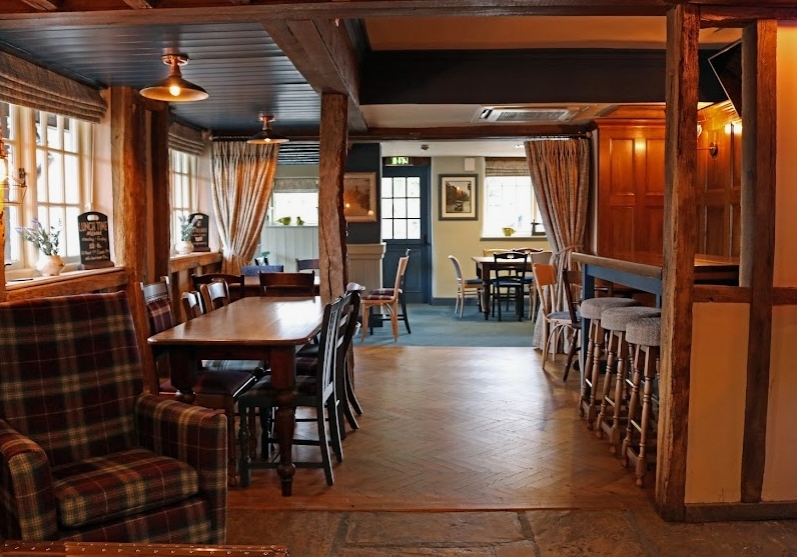 ☕️ Xmas Afternoon Tea at The Orange Tree in Hitchin - Event Image 4 December 21, 2024 12:00 PM