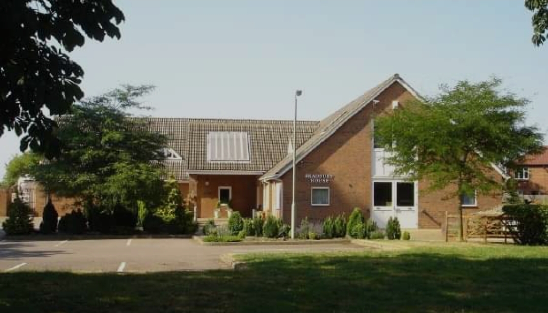 🎅 Christmas Craft Festival 2024 at Bedford MS Therapy Centre - Event Image 3 November 23, 2024 10:00 AM