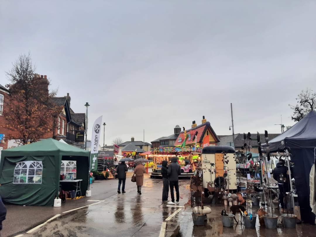 🎄 Sandy Christmas Light Switch on 2024 - Event Image 7 December 01, 2024 12:00 PM
