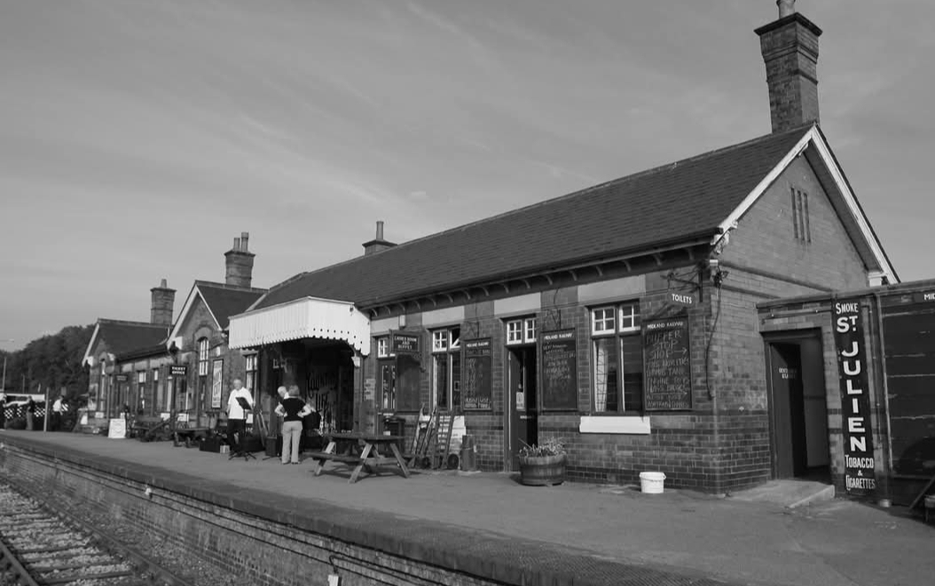 🚂☕️ Christmas Afternoon Tea in the Buffet Carriage ar Rushden Station  - Event Image 4 December 22, 2024 03:00 PM