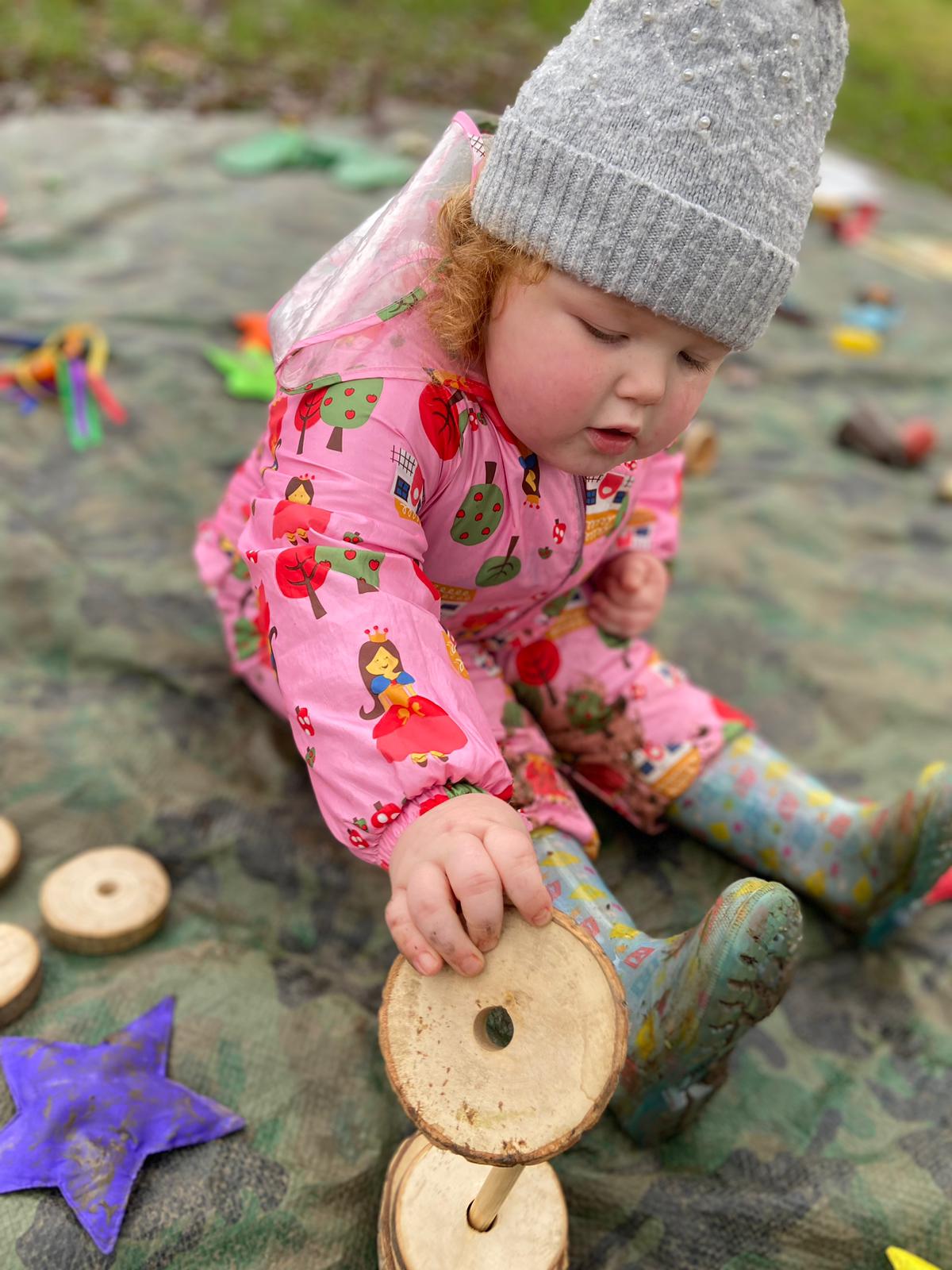 🌳 Tree Tots at Howe Park Wood, Milton Keynes at Howe Park Wood Education Centre Car Park, Tattenhoe Milton Keynes, MK4 3GG | Advance Booking, Baby/Toddlers, Education, Family, Fun, Kids, Outdoor, Recurring, Social, Ticket Event | Suitable for: Accessible, Children, Family, Free Parking, Parking Onsite, Toilets 🌳 Tree Tots at Howe Park Wood, Milton Keynes - Event Image 9 December 05, 2024 10:00 AM