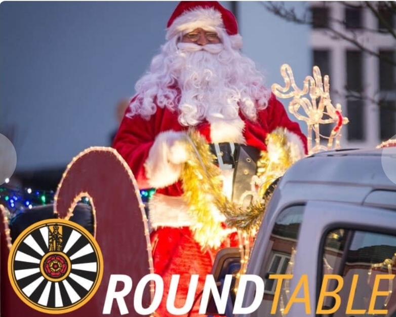 🎅 Santa's float is coming to Silsoe 2024 - Event Image 2 December 15, 2024 