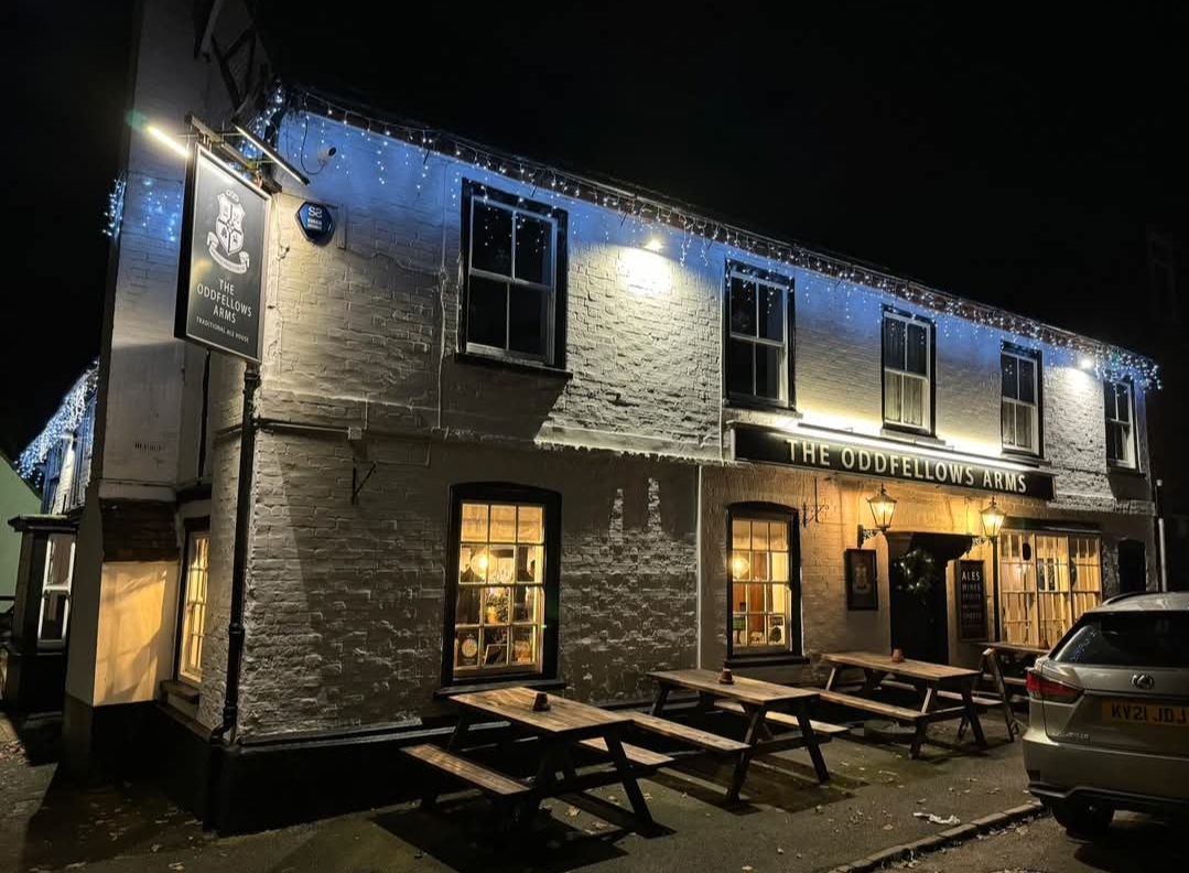 🎄🎶 Jennifer Live Christmas Eve at The Oddfellows Arms in Toddington, Bedfordshire Christmas Eve 2024 at The Oddfellows Arms, 9 Market Square, Toddington, Dunstable LU5 6BP
| Adults, Entertainment, Food/Drink, Fun, Indoor, Music, Nightlife, Seasonal, Social | Suitable for: Adults Only, Toilets 🎄🎶 Jennifer Live Christmas Eve at The Oddfellows Arms in Toddington, Bedfordshire Christmas Eve 2024 - Event Image 3 December 24, 2024 08:30 PM
