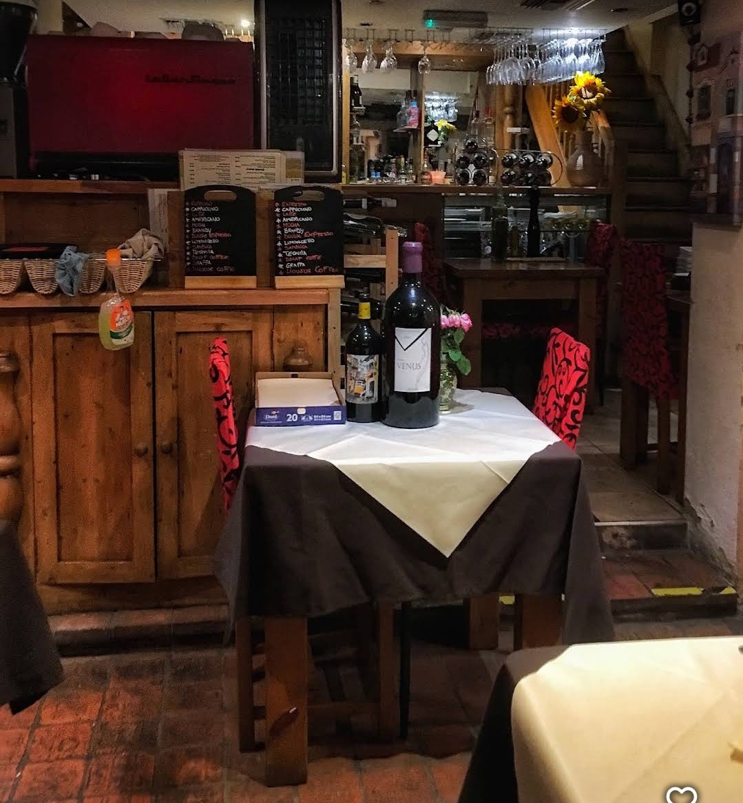 🇮🇹 Italian Lunch/Dinner offer in Bedford through Groupon  -  (48% off)  