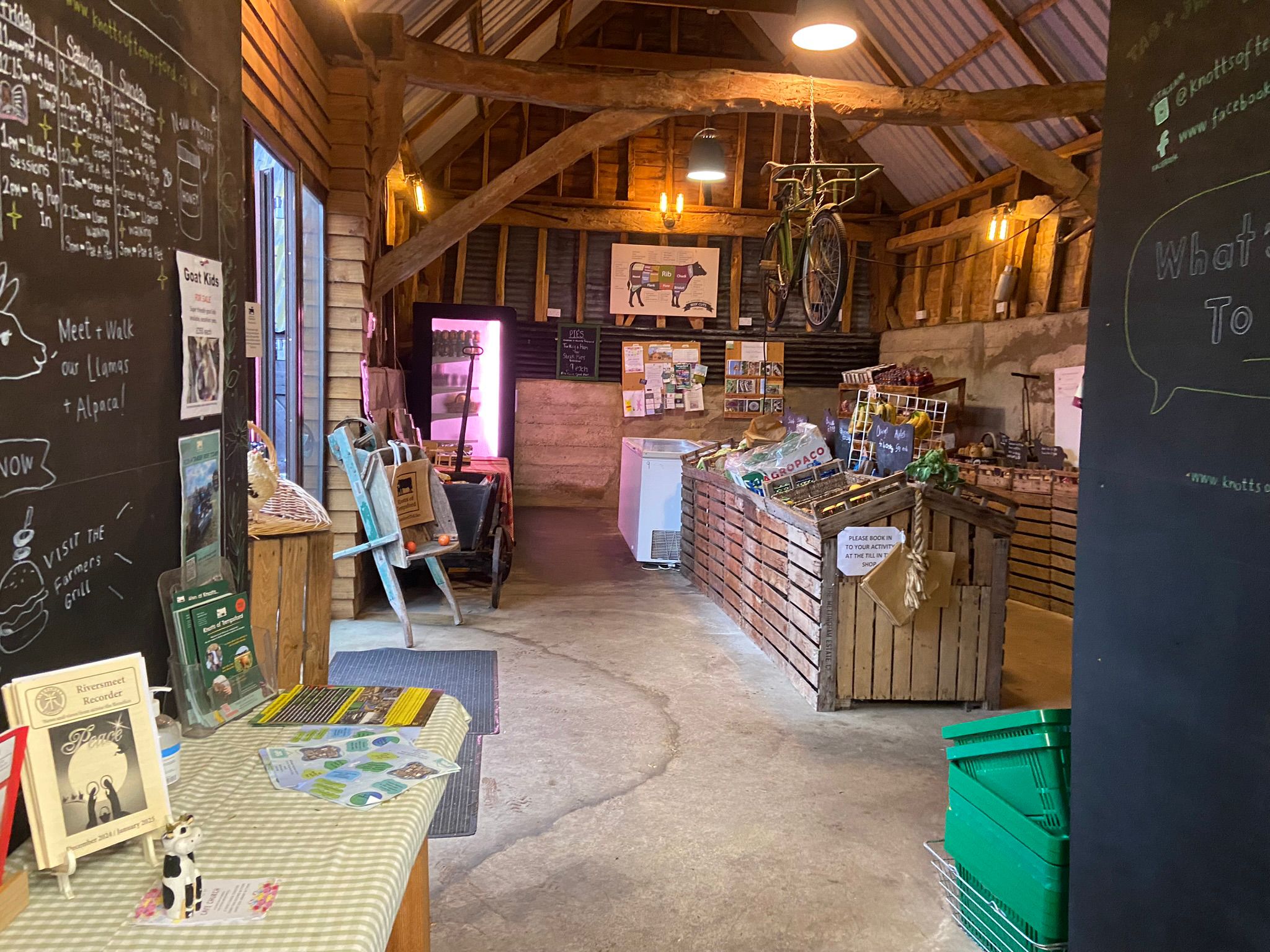 🐷 FREE ENTRY FARM - Knotts of Tempsford 2025 at Knotts of Tempsford, Station Road, Tempsford, SG19 2AY | Advance Booking, Animals, Attractions, Baby/Toddlers, Family, Food/Drink, Free Entry, Fun, Kids, Outdoor, Play Area, Seasonal, Tickets | Suitable for: Children, Family, Toilets, Free Parking, Parking Onsite 🐷 FREE ENTRY FARM - Knotts of Tempsford 2025 - Event Image 11 January 11, 2025 09:00 AM