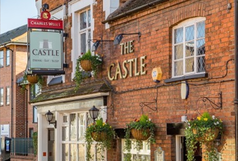 ❓️The Great Big Castle Quiz of 2025 - Bedford at The Castle, 17 Newnham Street, Bedford, MK40 3JR, United Kingdom | Adults, Advance Booking, Food/Drink, Fun, Indoor, Education, Nightlife, Social | Suitable for: Adults Only, Toilets ❓️The Great Big Castle Quiz of 2025 - Bedford - Event Image 2 January 14, 2025 07:30 PM