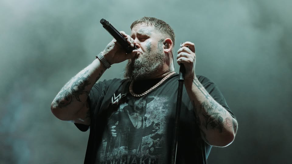 🎤 Rag'n'Bone Man 2025 - Bedford Park, Bedfordshire - Original Event Image | Adults, Advance Booking, Date Idea, Entertainment, Family, Food/Drink, Fun, Kids, Music, Nightlife, Outdoor, Social, Ticket Event | Suitable for: Accessible, Family, Toilets, Wheelchair Friendly 🎤 Rag'n'Bone Man 2025 - Bedford Park, Bedfordshire - July 05, 2025 05:00 PM at Bedford Park, 180 Foster Hill Rd, Bedford, MK41 7TB