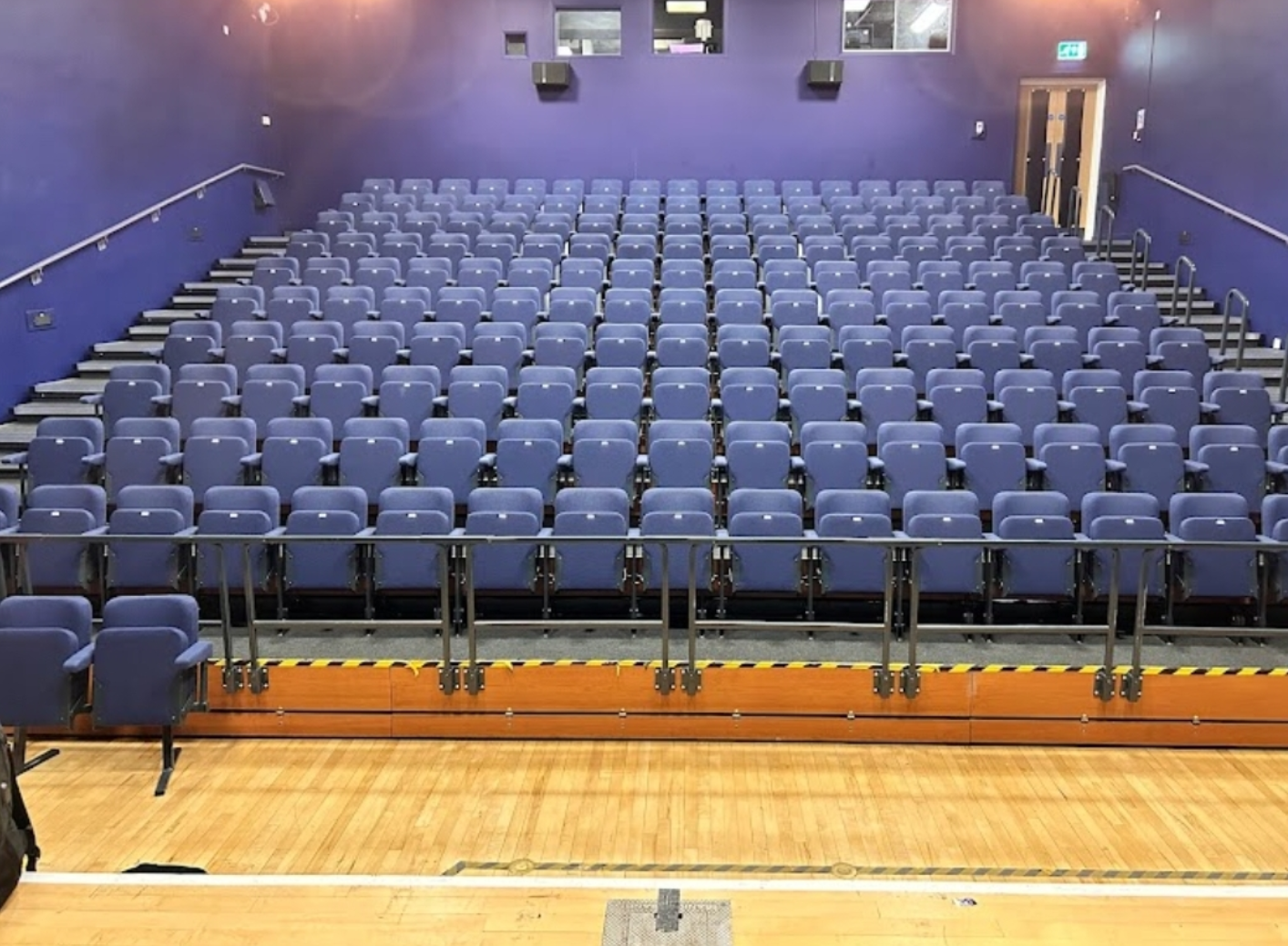 Leighton Buzzard Library Theatre at Leighton Buzzard Library Theatre, Lake St, Leighton Buzzard, LU7 1RX | Advance Booking, Entertainment, Indoor, Theatre, Ticket Event, Adults, Comedy, Food/Drink, Fun, Nightlife | Suitable for: Accessible, Toilets, Adults Only 🤣 Barnstormers Comedy at Leighton Buzzard Library Theatre at Leighton Buzzard Library Theatre - Venue Image 2 June 07, 2025 08:00 PM