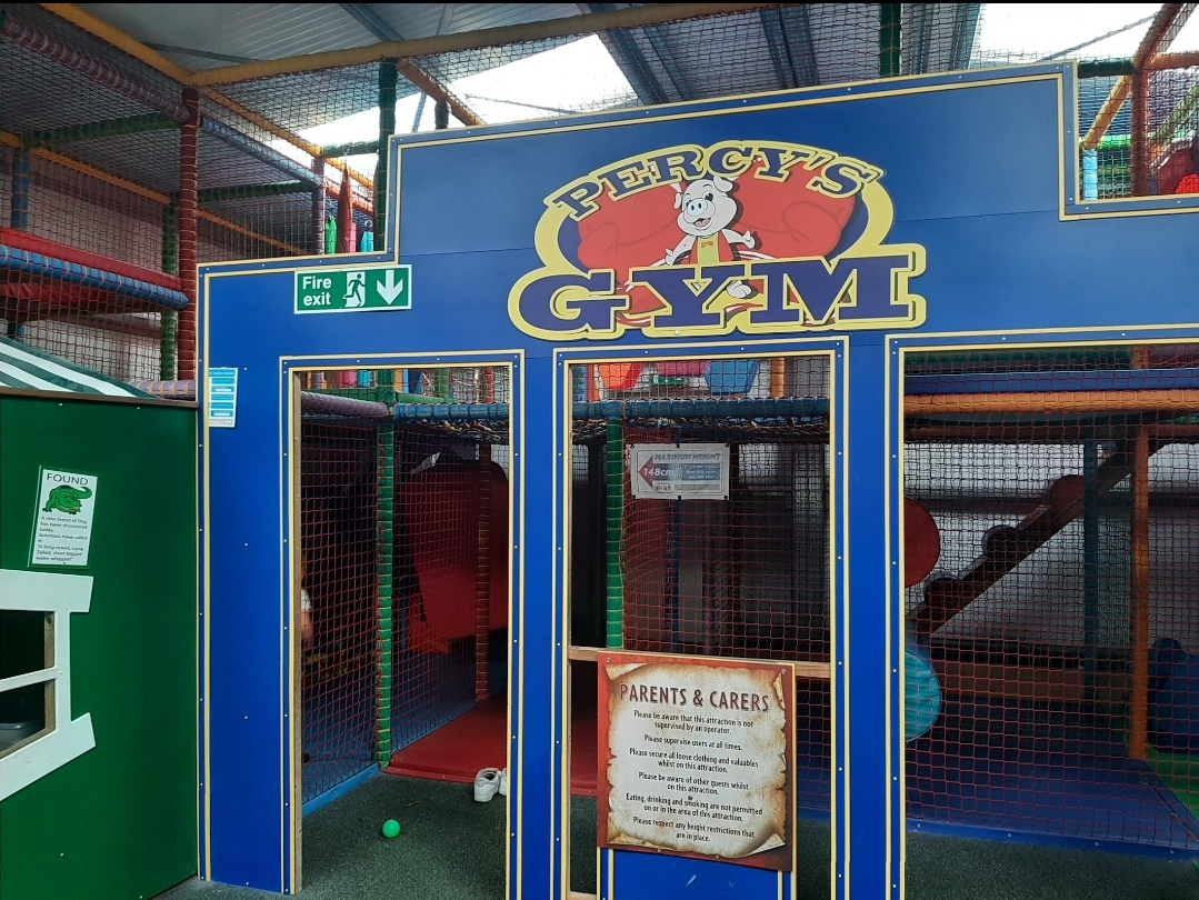 🐭💥Gullivers Land Early Season Special £17 tickets - 2025 at Gulliver’s Land, Livingstone Dr, Milton Keynes MK15 0DT | Advance Booking, Attractions, Baby/Toddlers, Fun, Fun Fair, Half Term, Indoor, Kids, Outdoor, Play Area, Rainy Days, Ticket Event | Suitable for: Accessible, Baby Changing, Blue Badge Parking, Free Parking, Parking Onsite, Toilets, Wheelchair Friendly 🐭💥Gullivers Land Early Season Special £17 tickets - 2025 - Event Image 5 February 15, 2025 10:30 AM