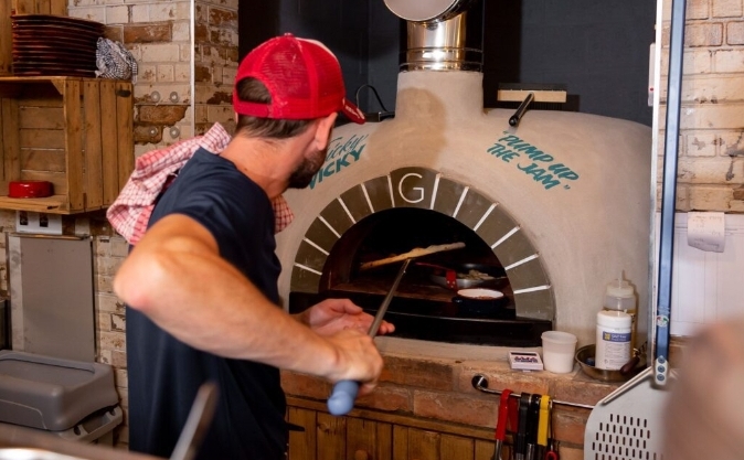 🍕🤩 2 For 1 PIZZA AT THE RADCLIFFE ARMS IN HITCHIN  - Event Image 4 May 26, 2025 