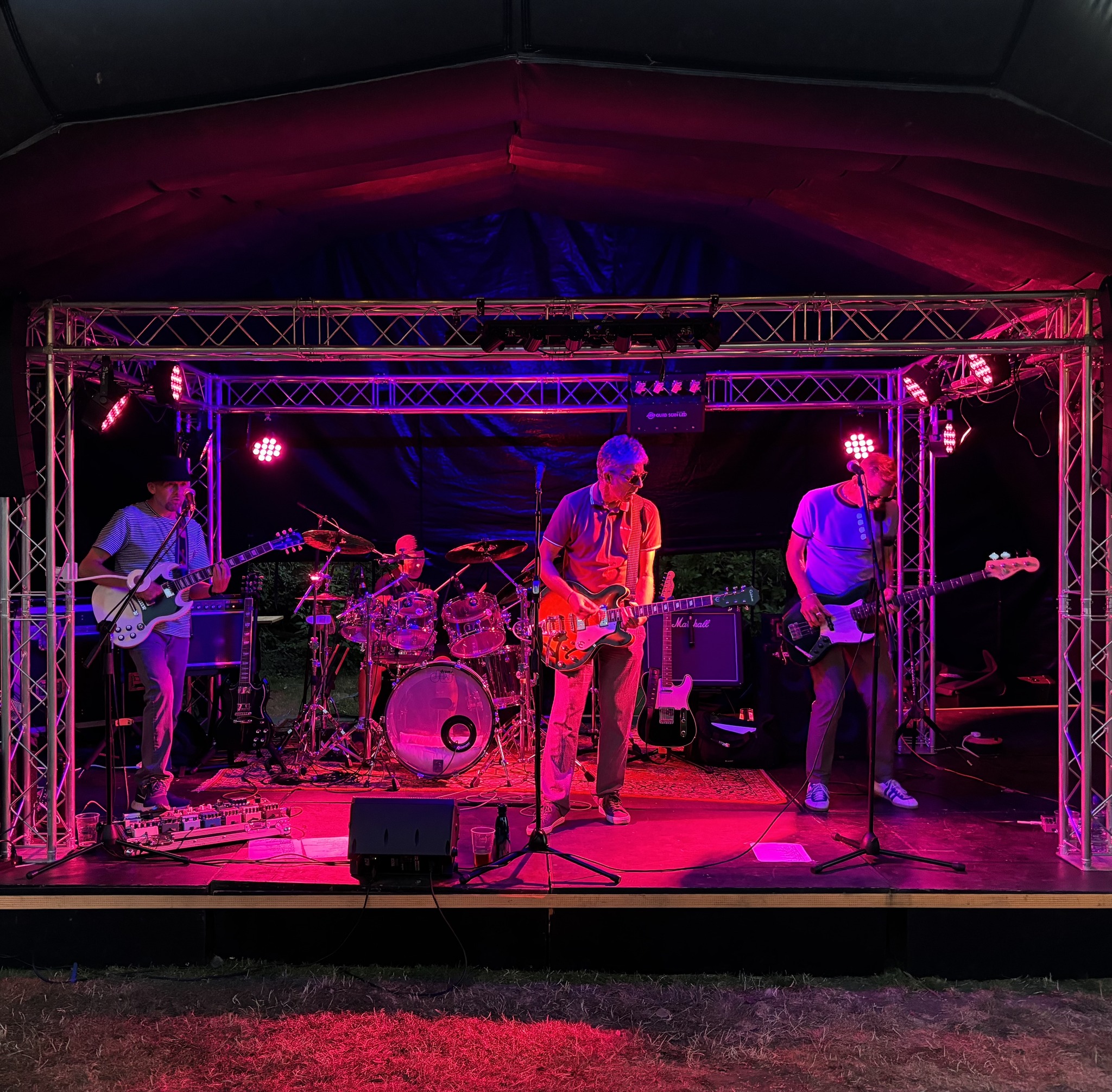 🎸 FREE ENTRY - The X-Certs at The Rose in Biggleswade - February 14, 2025 09:00 PM at 🎸 The Rose, 75 High Street, Biggleswade, SG18 0JH, United Kingdom