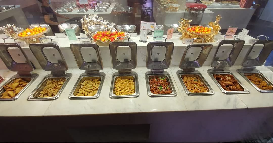 🈲️ 🎊 Buy One Get One Free Buffet 2025 at Hong Buffet in Luton at Hong Buffet, 40-44 George Street, Luton, Bedfordshire LU1 2AZ | Family, Low Cost, Rainy Days, Social, Adults, Advance Booking, Date Idea, Food/Drink, Indoor, Nightlife | Suitable for: Family, Toilets, Children, Accessible, Wheelchair Friendly 🈲️ 🎊 Buy One Get One Free Buffet 2025 at Hong Buffet in Luton - Event Image 4 February 05, 2025 05:00 PM