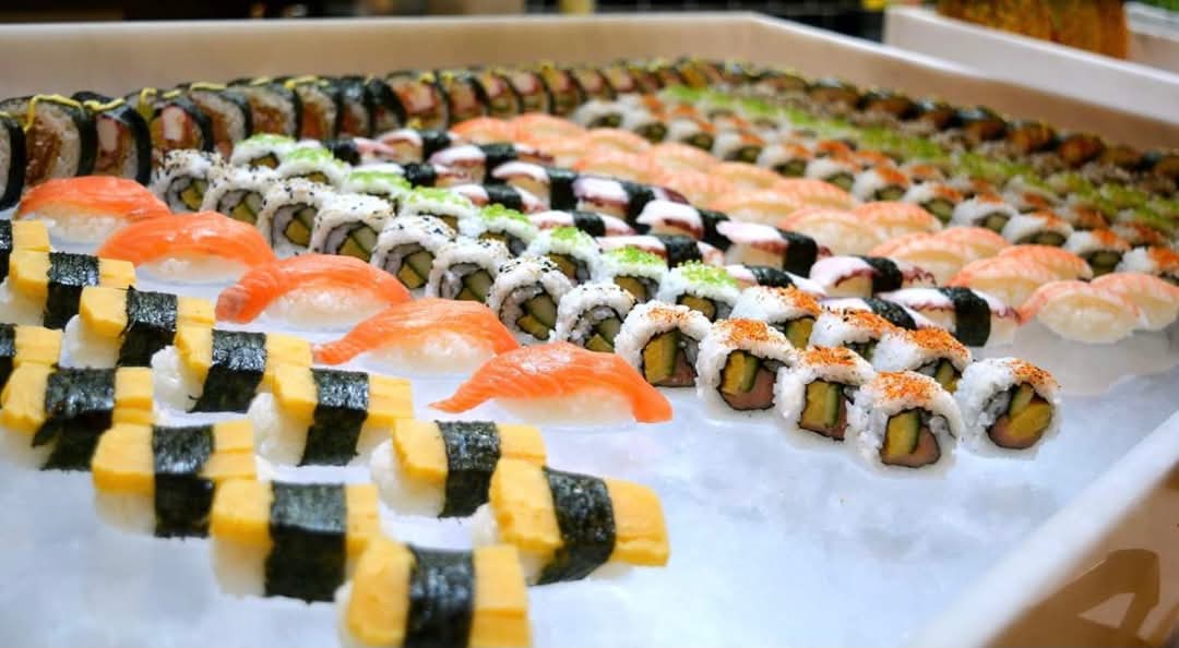 🈲️ 🎊 Buy One Get One Free Buffet 2025 at Hong Buffet in Luton at Hong Buffet, 40-44 George Street, Luton, Bedfordshire LU1 2AZ | Family, Low Cost, Rainy Days, Social, Adults, Advance Booking, Date Idea, Food/Drink, Indoor, Nightlife | Suitable for: Family, Toilets, Children, Accessible, Wheelchair Friendly 🈲️ 🎊 Buy One Get One Free Buffet 2025 at Hong Buffet in Luton - Event Image 20 February 05, 2025 05:00 PM