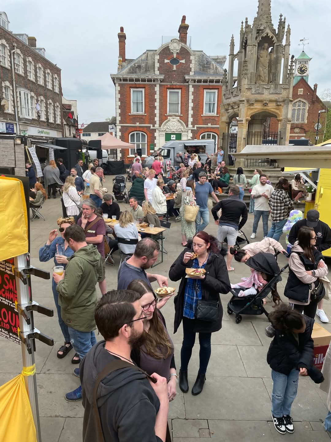 😋🎶 STREET FOOD HEROS IN LEIGHTON BUZZARD 2025 at Market Cross, Market House, Leighton Buzzard LU7 1HA
| Adults, Date Idea, Family, Food/Drink, Free Entry, Music, Outdoor, Social, Nightlife | Suitable for: Dog Friendly, Family, Accessible, Wheelchair Friendly 😋🎶 STREET FOOD HEROS IN LEIGHTON BUZZARD 2025 - Event Image 2 June 06, 2025 04:00 PM