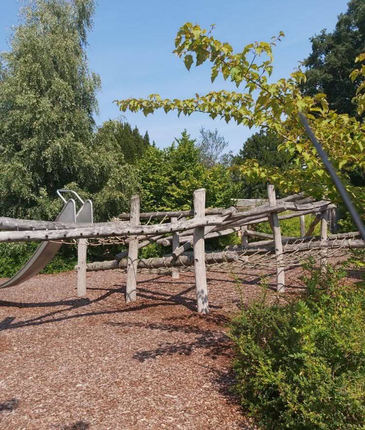 🚃 FREE MUSEUM - Stockwood Discovery Centre in Luton at Stockwood Discovery Centre
London Road
Luton
LU1 4LX | Adults, Date Idea, Education, Family, Food/Drink, Free Entry, History & Heritage, Indoor, Outdoor, Rainy Days, Play Area | Suitable for: Accessible, Baby Changing, Family, Free Parking, Parking Onsite, Toilets, Wheelchair Friendly 🚃 FREE MUSEUM - Stockwood Discovery Centre in Luton - Event Image 5 February 15, 2025