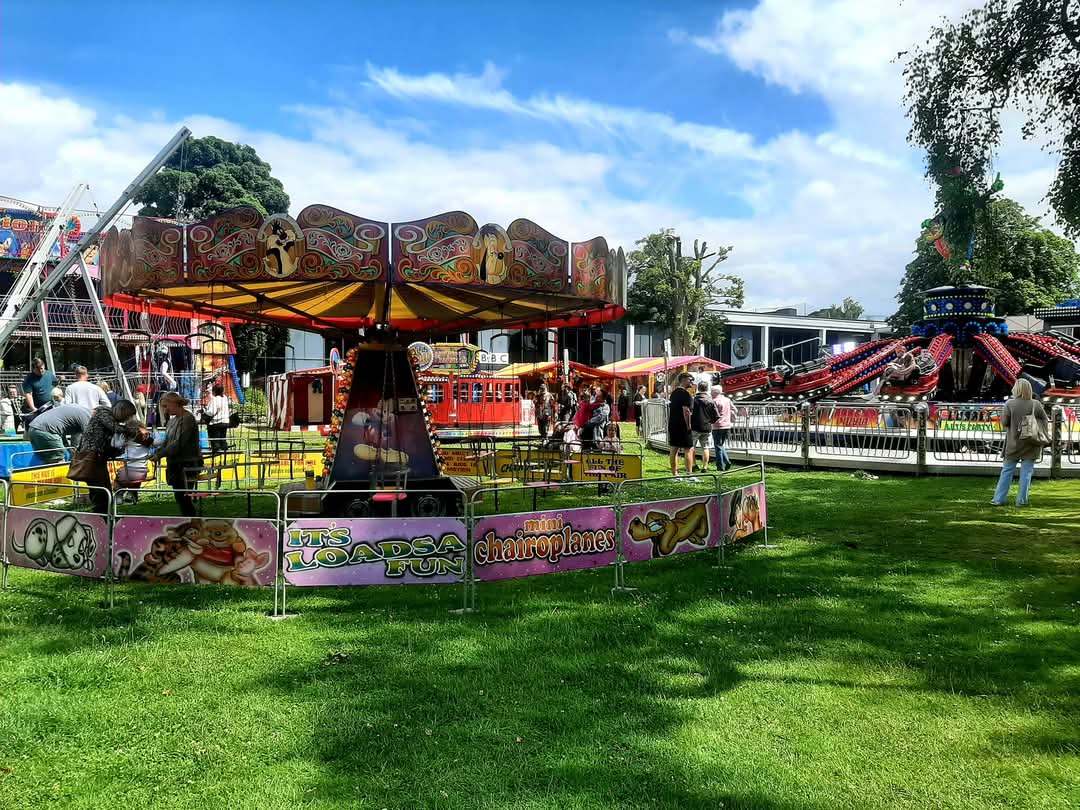 🎊 Party in the Park Dunstable 2025! at Grove House Gardens
Dunstable
Bedfordshire
LU6 1NF | Adults, Baby/Toddlers, Date Idea, Entertainment, Family, Food/Drink, Free Entry, Fun, Fun Fair, Kids, Low Cost, Music, Nightlife, Outdoor, Play Area | Suitable for: Accessible, Children, Dog Friendly, Family, Toilets, Wheelchair Friendly 🎊 Party in the Park Dunstable 2025! - Event Image 4 July 19, 2025 12:00 PM