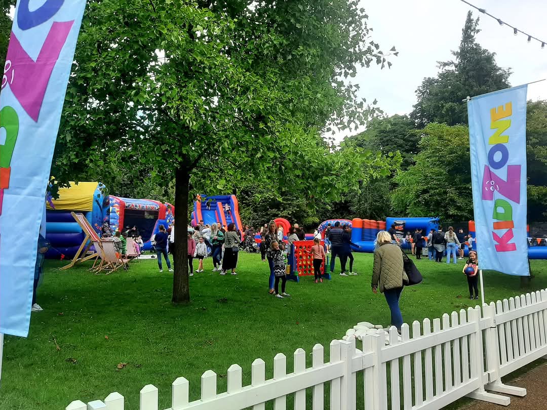 🎊 Party in the Park Dunstable 2025! at Grove House Gardens
Dunstable
Bedfordshire
LU6 1NF | Adults, Baby/Toddlers, Date Idea, Entertainment, Family, Food/Drink, Free Entry, Fun, Fun Fair, Kids, Low Cost, Music, Nightlife, Outdoor, Play Area | Suitable for: Accessible, Children, Dog Friendly, Family, Toilets, Wheelchair Friendly 🎊 Party in the Park Dunstable 2025! - Event Image 7 July 19, 2025 12:00 PM