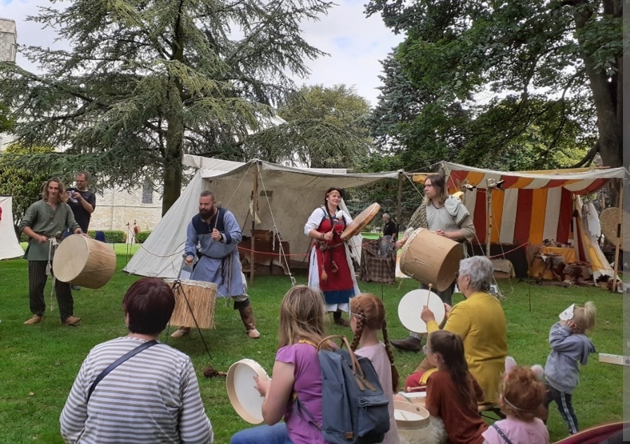 🌎 AROUND THE WORLD 2025 IN DUNSTABLE - FREE ENTRY at Priory Gdns, Church Street, Dunstable, Bedfordshire, LU6 3SU | Adults, Animals, Annual, Attractions, Baby/Toddlers, Creative, Education, Entertainment, Family, Food/Drink, Free Entry, Fun, History & Heritage, Kids, Music, Outdoor | Suitable for: Children, Family, Parking Onsite, Toilets, Accessible 🌎 AROUND THE WORLD 2025 IN DUNSTABLE - FREE ENTRY - Event Image 2 May 17, 2025 10:30 AM