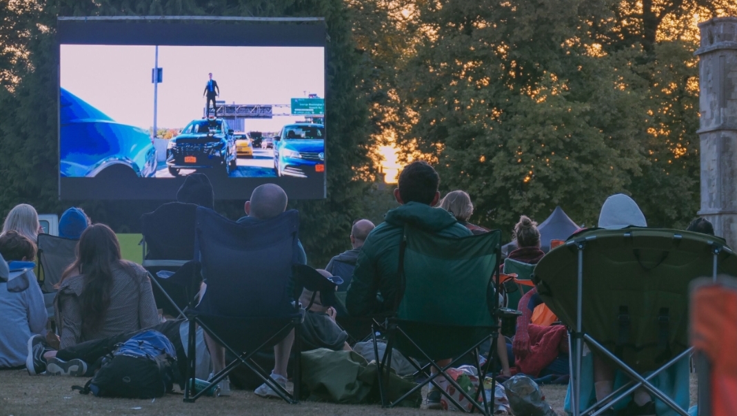 📽 FREE Priory Pictures Outdoor Cinema in Dunstable 2025 at Priory Gardens, 18 Priory Rd, Dunstable, Bedfordshire LU5 4HR | Adults, Annual, Date Idea, Entertainment, Family, Food/Drink, Free Entry, Outdoor, Parks, Teens | Suitable for: Accessible, Blue Badge Parking, Children, Family, Parking Onsite, Toilets, Wheelchair Friendly 📽 FREE Priory Pictures Outdoor Cinema in Dunstable 2025 - Event Image 4 July 05, 2025 12:00 PM