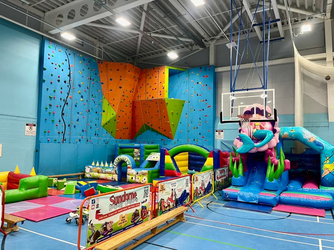 🤸‍♂️ Inflat-o-Mania in Biggleswade - February half term 2025 - Event Image 5 February 21, 2025 