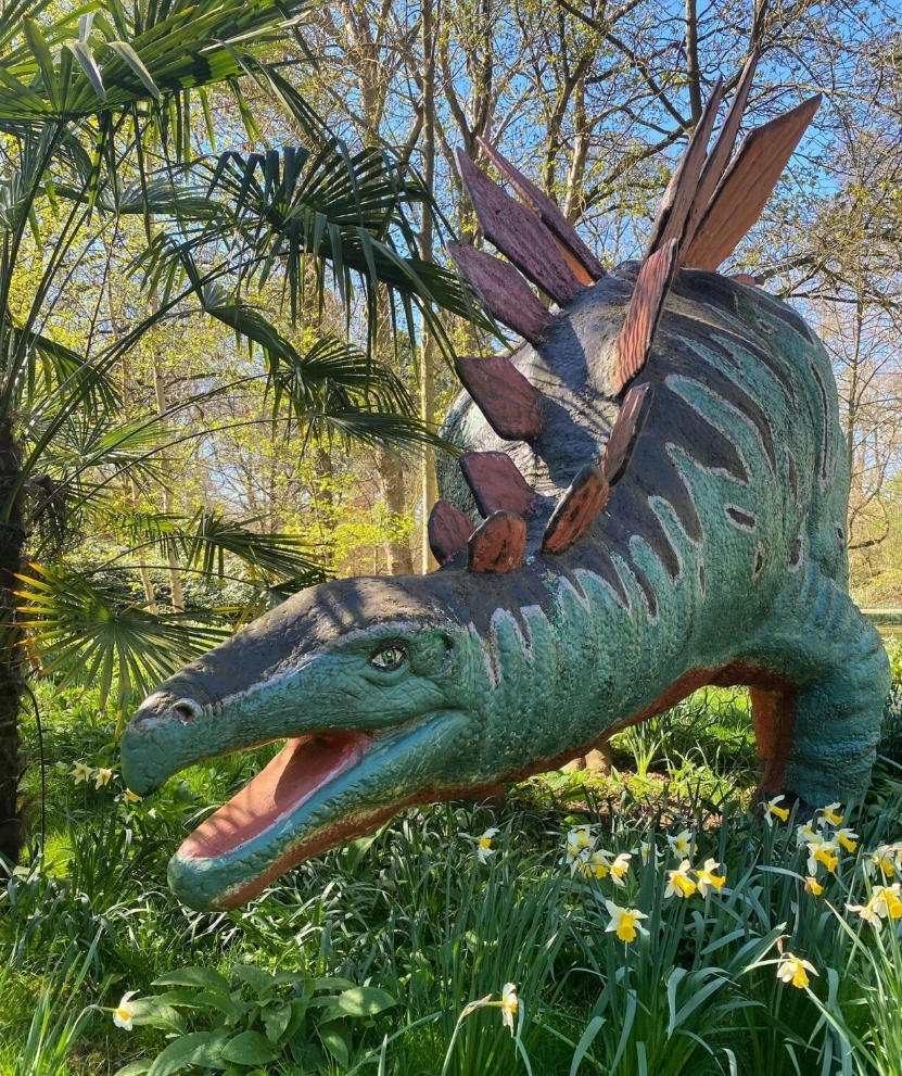 🦖 Knebworth House - April 2025 - Event Image 2 April 15, 2025 10:30 AM