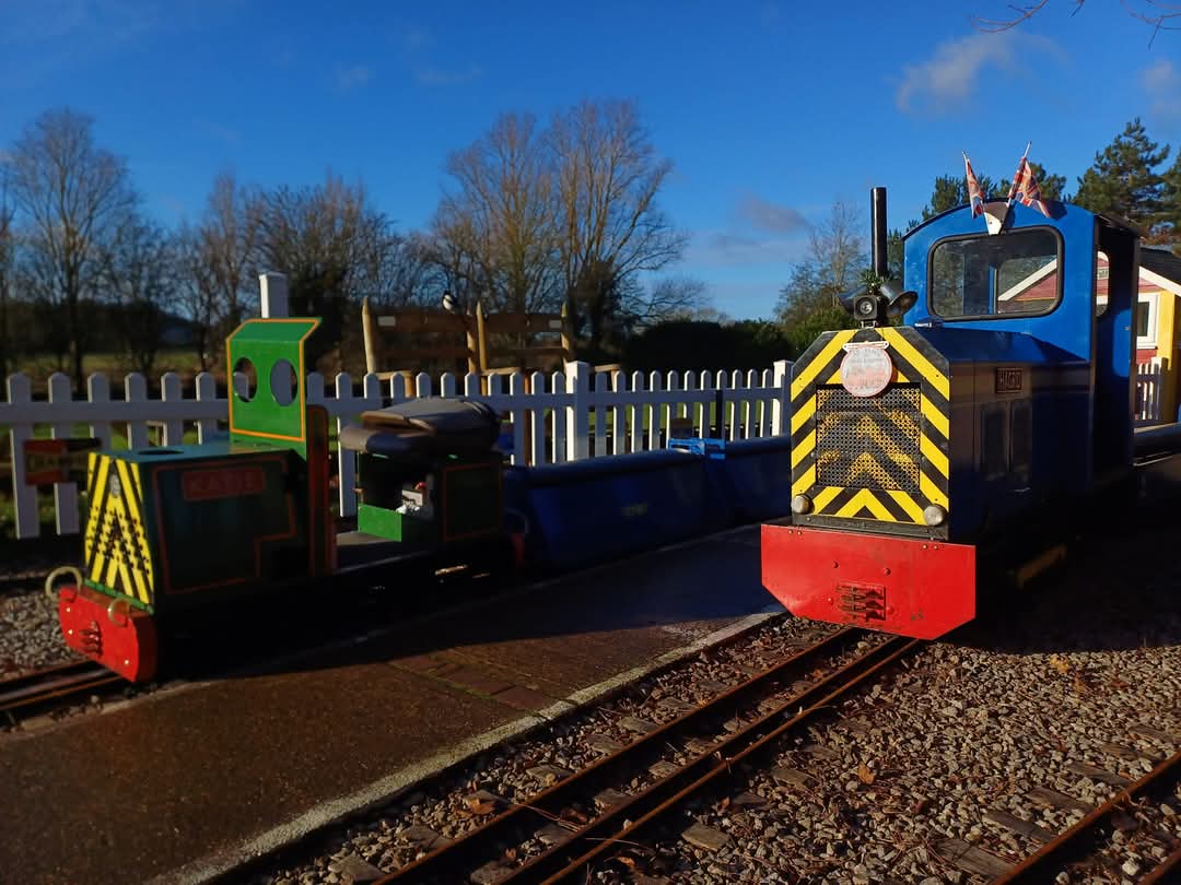 🚂 Caldecotte Miniature Railway 2025 - Only £1pp! - Event Image 2 August 10, 2025 12:00 PM