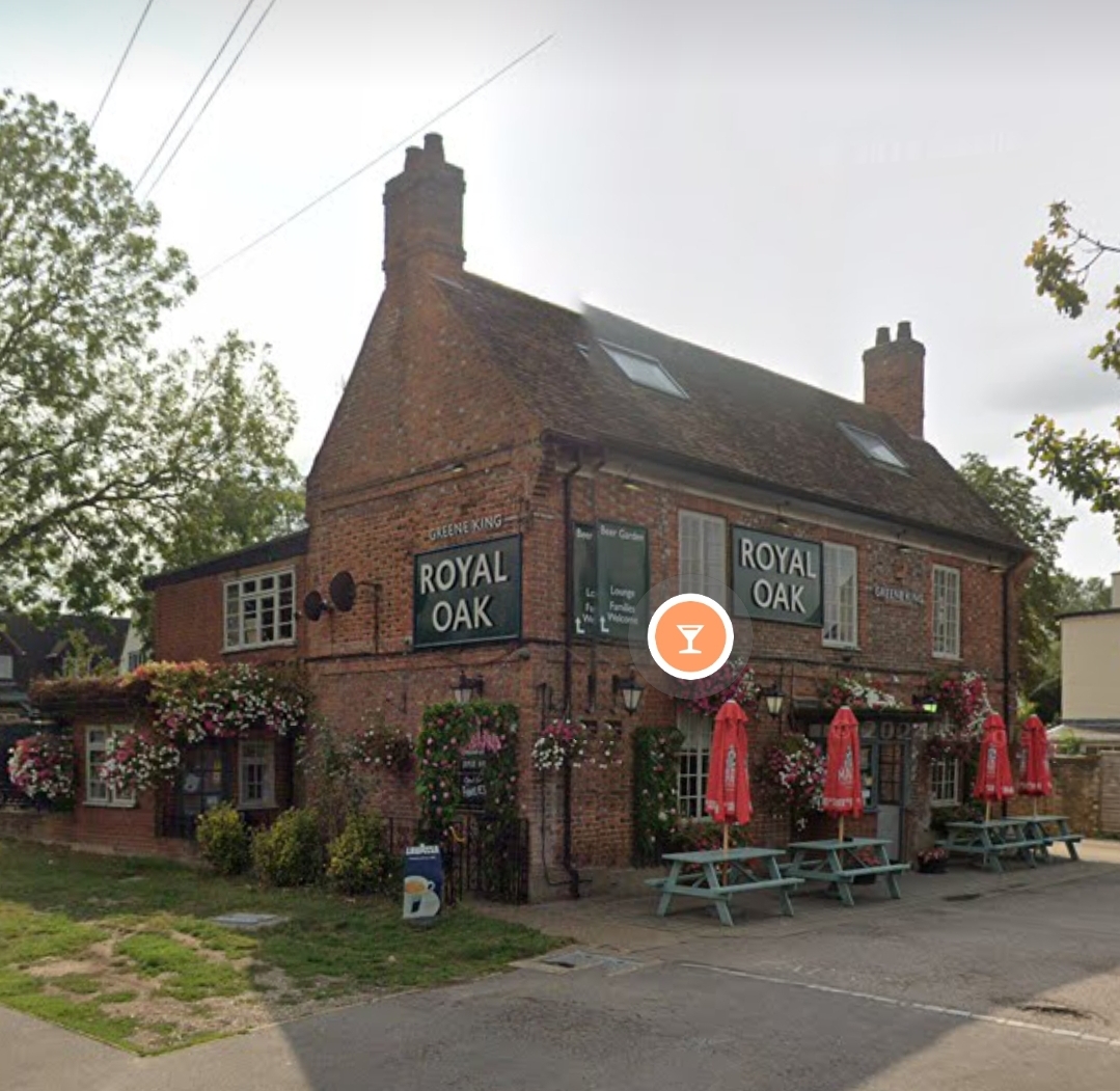 🎤 Robbie Williams Tribute at The Royal Oak in Barton-le-Clay - Free entry!  - Event Image 2 March 28, 2025 08:00 PM