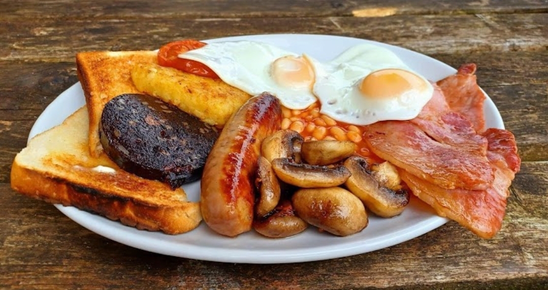 🚗🏍 Classic Cars & Bikes at Emma's Cafe in Woburn - Event Image 2 March 23, 2025 10:00 AM