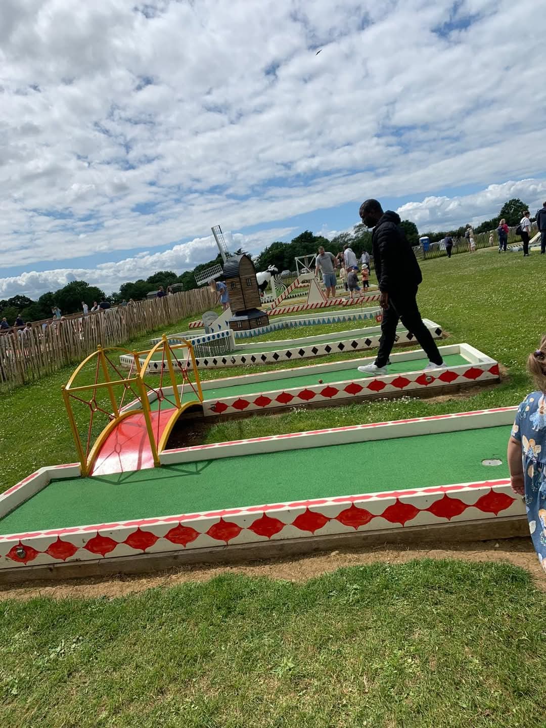 🚘 Graveley Farm Car Boot Sale 2025! - Event Image 5 June 14, 2025 07:30 AM