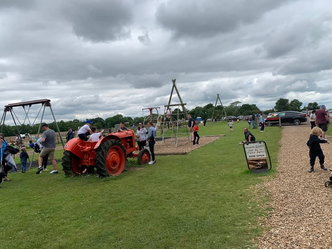 🚘 Graveley Farm Car Boot Sale 2025! - Event Image 6 June 14, 2025 07:30 AM