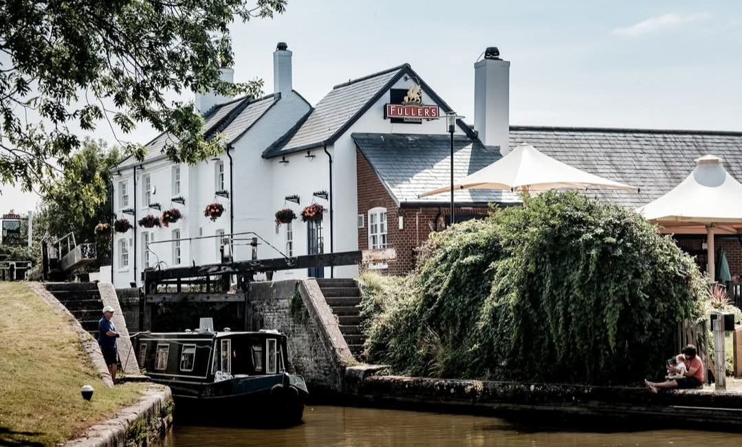 🕯🎤 Heidi Browne - The Bank holiday sessions at The Grove Lock, Leighton Buzzard - Event Image 3 April 20, 2025 06:00 PM