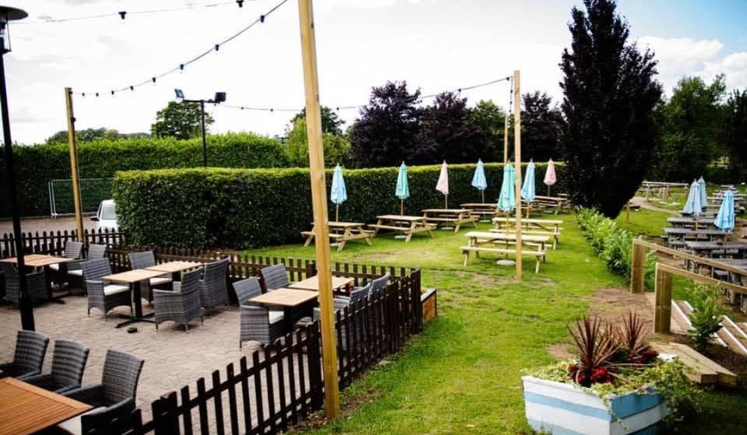 🕯🎤 Heidi Browne - The Bank holiday sessions at The Grove Lock, Leighton Buzzard - Event Image 4 April 20, 2025 06:00 PM