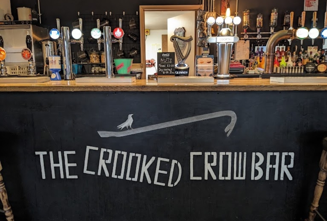 🎤 Whatever at The Crooked Crow in Leighton Buzzard at The Crooked Crow Bar, 27 Waterborne Walk, Leighton Buzzard, LU7 1DH | Adults, Entertainment, Food/Drink, Indoor, Music, Advance Booking, Nightlife, Ticket Event | Suitable for: Toilets, Adults Only 🎤 Whatever at The Crooked Crow in Leighton Buzzard - Event Image 2 April 18, 2025 08:30 PM