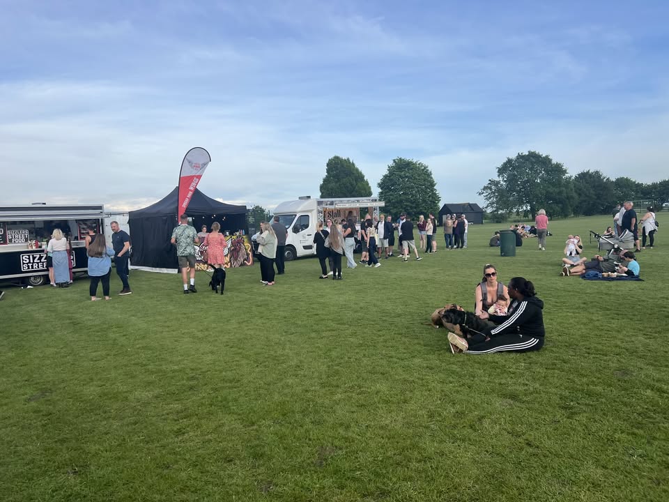 😋 Upper Caldecote  EAT Feast -  May 2025 - May 23, 2025 04:00 PM at Harvey Close, Upper Caldecote, SG18 9BQ Biggleswade