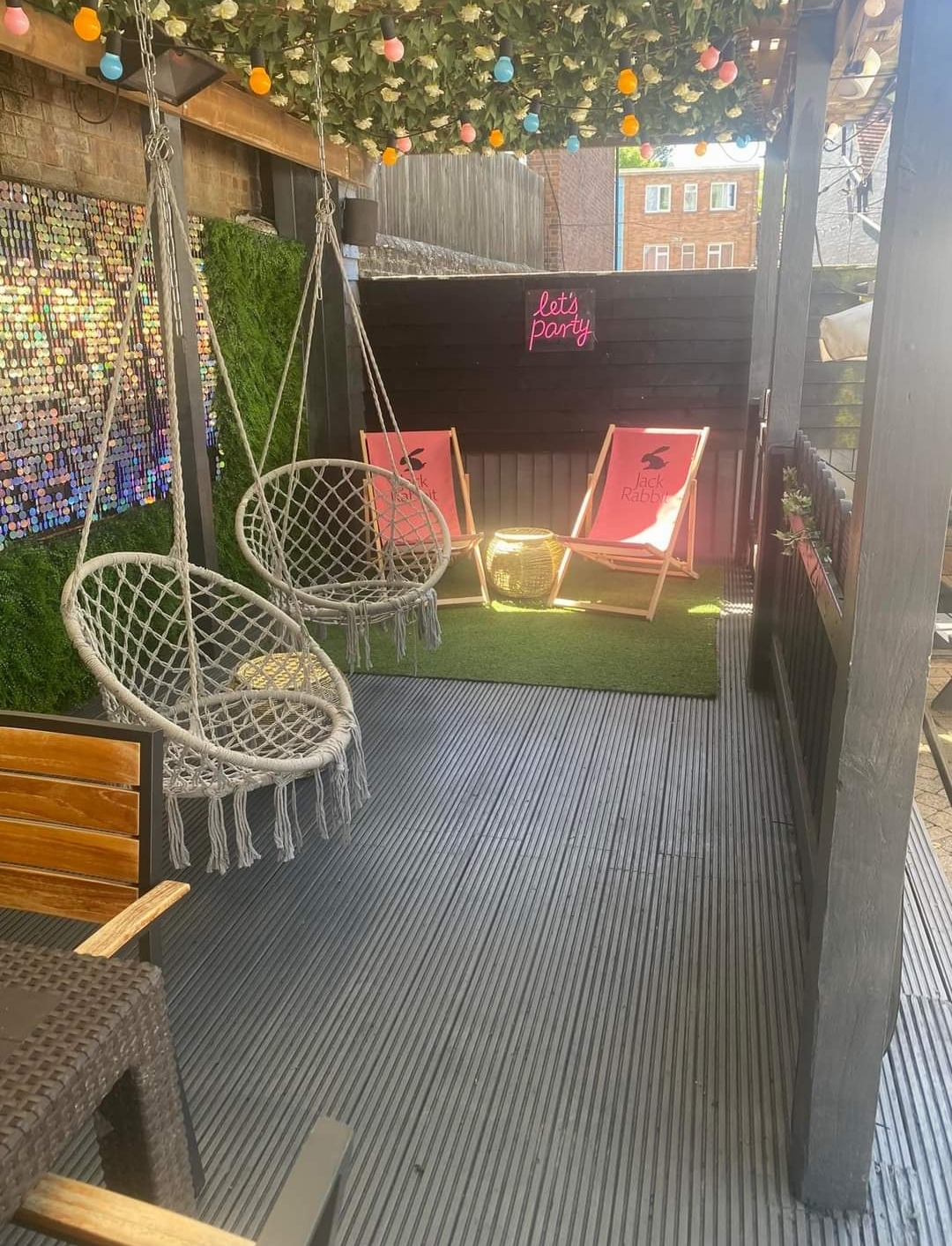 🎶 Alvin sings Elvis with BBQ- Dunstable  - Event Image 2 August 26, 2024 01:00 PM