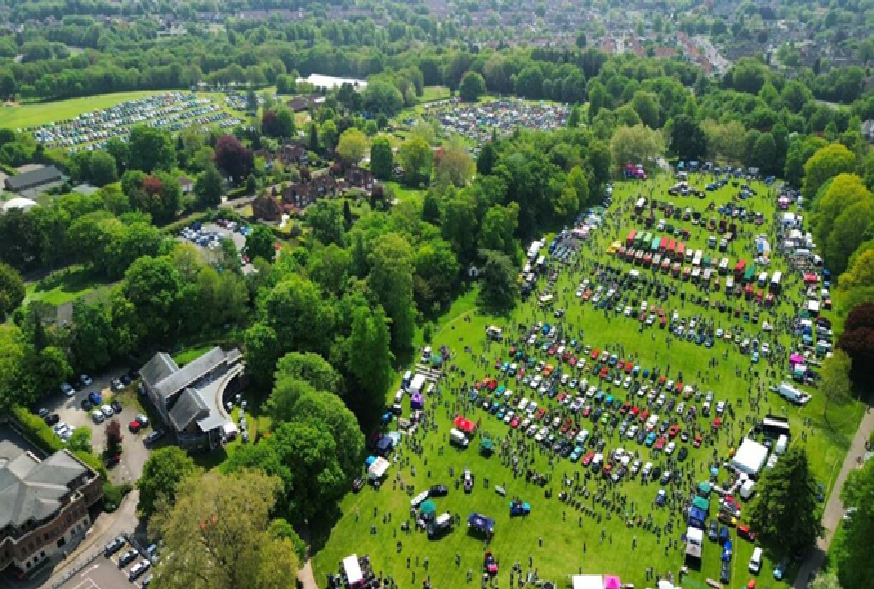 🚗 Luton Festival of Transport 2025 at The Stockwood Park Show Ground at Stockwood Park,-Car Park 2, Luton, LU1 5NS | Adults, Automotive, Baby/Toddlers, Charity, Entertainment, Family, Food/Drink, Fun, Kids, Low Cost, Music, Outdoor, Pay On Entry, Social, Teens, Stalls | Suitable for: Accessible, Children, Family, Parking Onsite, Toilets 🚗 Luton Festival of Transport 2025 at The Stockwood Park Show Ground - Event Image 2 June 01, 2025 10:00 AM