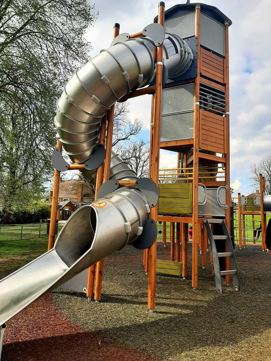 💦 Leighton Buzzard Splash Park - Parsons Close at Parson's Close Recreation Ground, Leighton Buzzard LU7 1SD | Baby/Toddlers, Family, Free, Fun, Kids, Outdoor, Play Area, Recurring | Suitable for: Accessible, Children, Family, Toilets 💦 Leighton Buzzard Splash Park - Parsons Close - Event Image 2 May 10, 2025 10:00 AM
