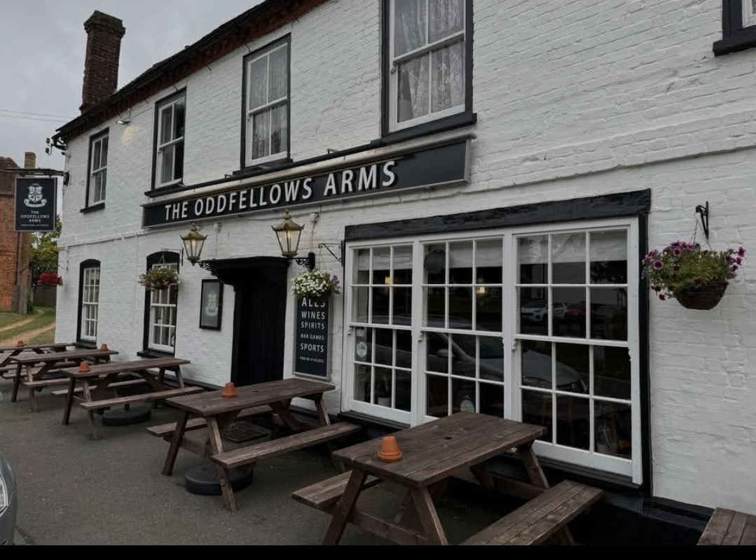⚡️ 🤟 Jennifer Live - A night of rock at The Oddfellow Arms in Toddington  - Event Image 2 May 02, 2025 08:30 PM