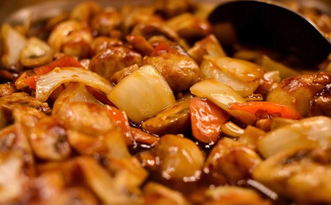 💥 Buy one get one free at Hong Buffet in Luton! at Hong Buffet, 40-44 George Street, Luton, Bedfordshire LU1 2AZ | Adults, Advance Booking, Date Idea, Food/Drink, Indoor, Low Cost, Nightlife, Pubs / Restaurants | Suitable for: Accessible, Family, Toilets, Wheelchair Friendly 💥 Buy one get one free at Hong Buffet in Luton! - Event Image 4 July 08, 2025 05:00 PM
