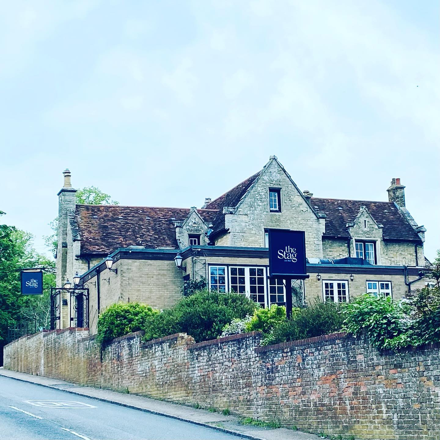 🎊 The Stags 4th Birthday Garden Party, Mentmore - Original Event Image | Adults, Date Idea, Entertainment, Family, Food/Drink, Free Entry, Fun, Indoor, Music, Pubs / Restaurants, Stalls, Outdoor, Nightlife | Suitable for: Family, Toilets 🎊 The Stags 4th Birthday Garden Party, Mentmore - June 21, 2025 11:30 AM at The Stag Inn, The Green, Leighton Buzzard, LU7 0QF, United Kingdom