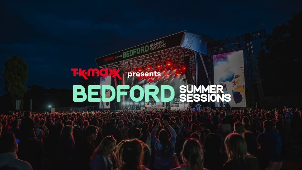 🎊 Proms in the Park 2025 with Russell Watson & Lesley Garrett, Bedford - Original Event Image | Adults, Advance Booking, Date Idea, Entertainment, Family, Food/Drink, Fun, Kids, Music, Outdoor, Nightlife, Ticket Event | Suitable for: Accessible, Children, Family, Toilets, Wheelchair Friendly 🎊 Proms in the Park 2025 with Russell Watson & Lesley Garrett, Bedford - July 06, 2025 04:30 PM at Bedford Park, Foster Hill Road, Bedford, MK41 7TD